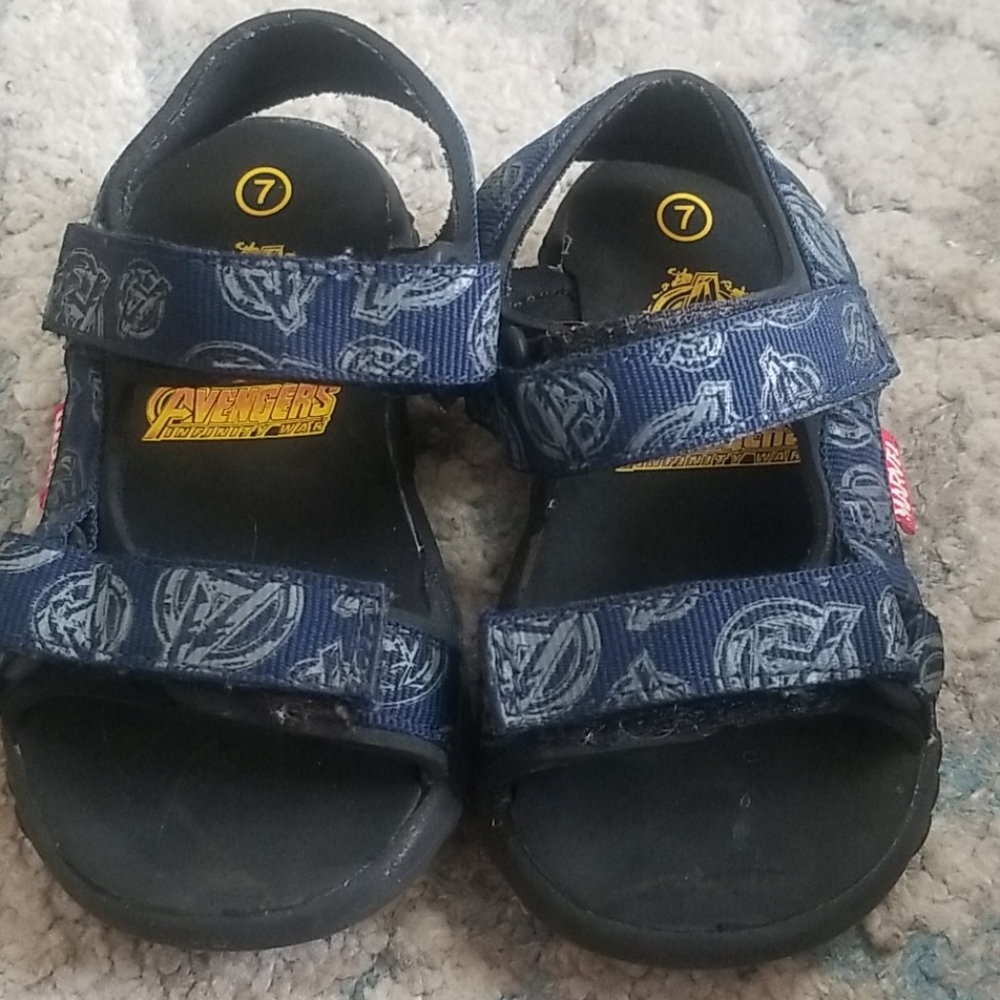 Boys avengers sandal